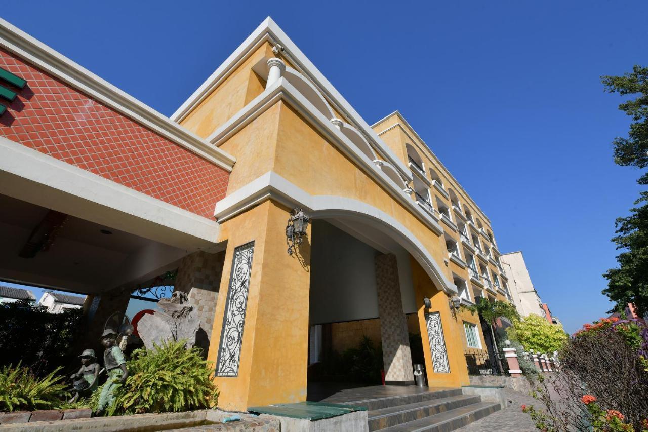 Hotel Oyo 109 Ozone Prime Pattaya Extérieur photo